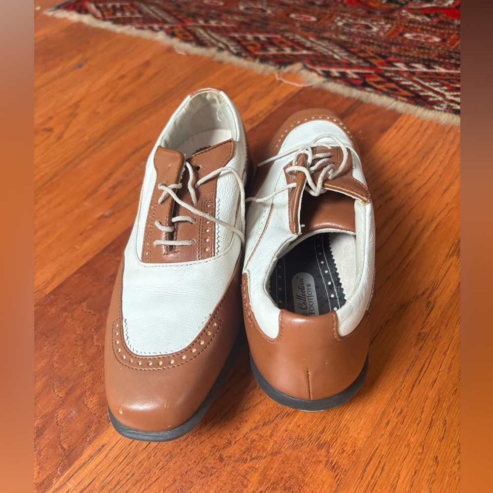 FootJoy Men's Brown and White Oxford Golf Shoes